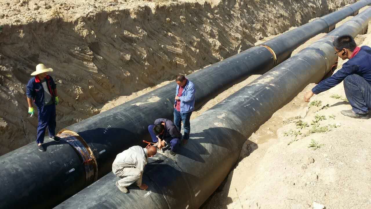 接口保溫打壓1.jpg 接口保溫打壓1.jpg